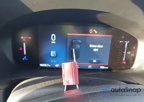 2025 Ford Escape St-Line z USA, uszkodzony, nr VIN 1FMCU0MN2SUA56813